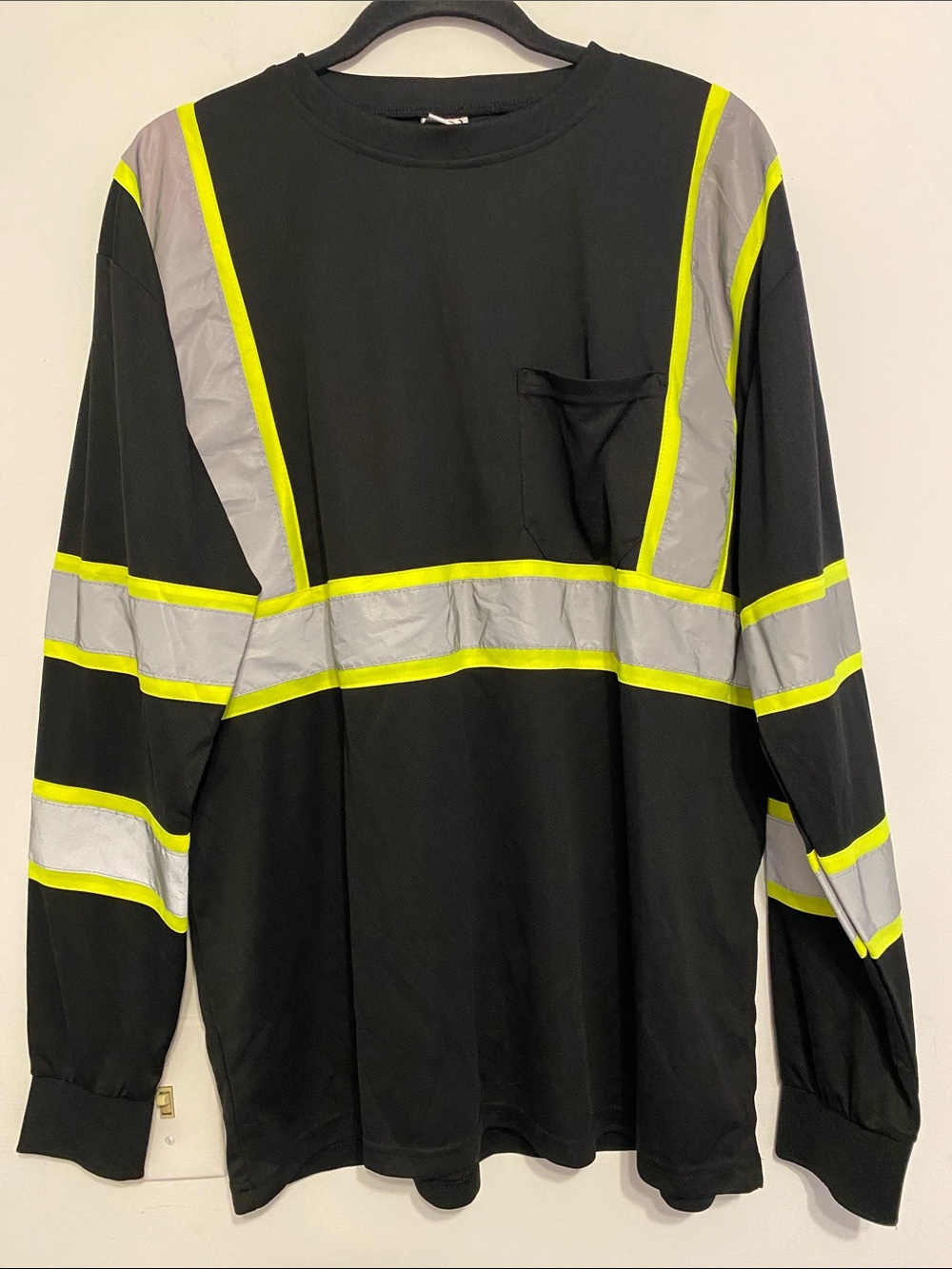 Black High-Visibility Long-Sleeve Safety Tee with Neon Yellow Accents